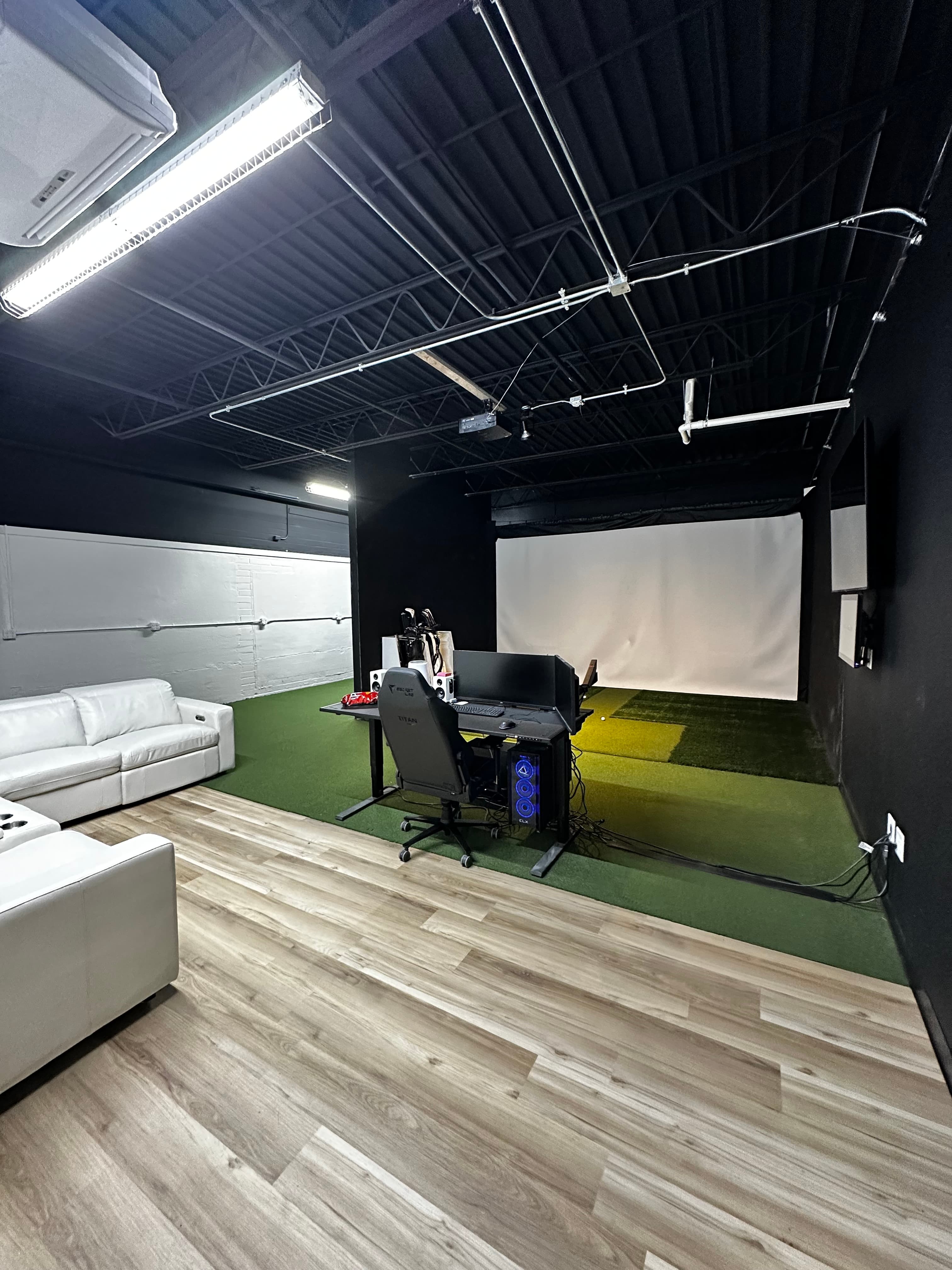 Private Hitting Bays